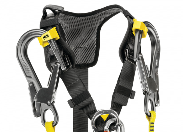 Arnés anticaídas Petzl AVAO® BOD® para suspensión.C071AA